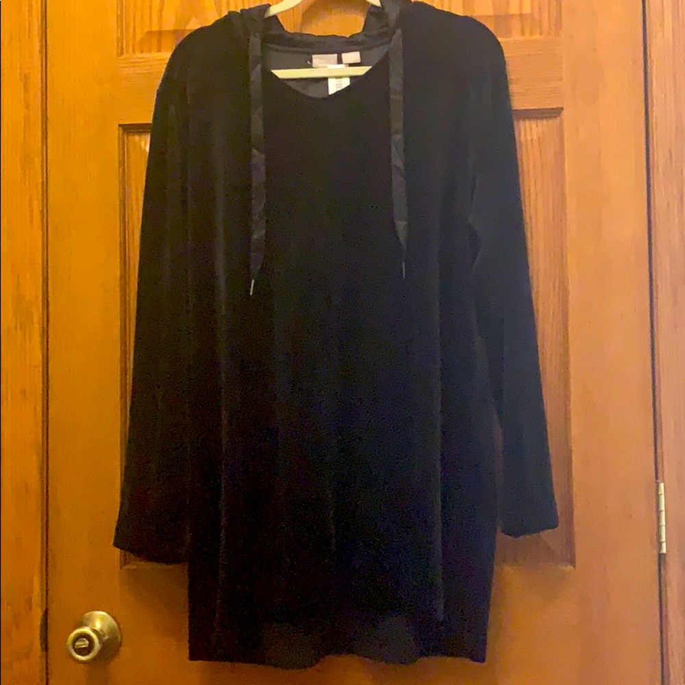 NWT Chico’s Zenergy Velour Hooded Tunic